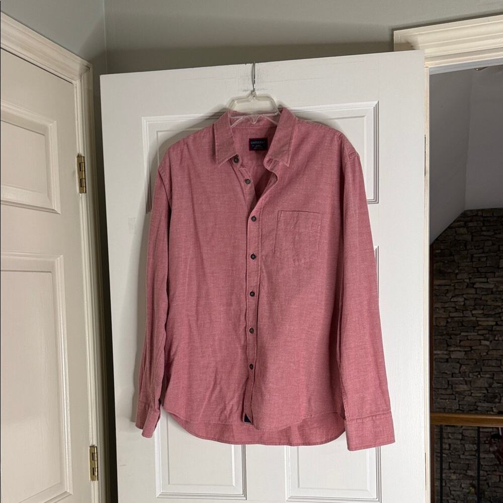 UNTUCKit Men's Casual red Button-Down Shirt. Large 100% cotton